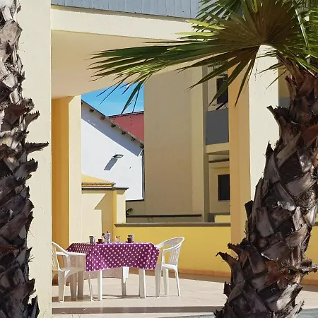Aparthotel Ionian *