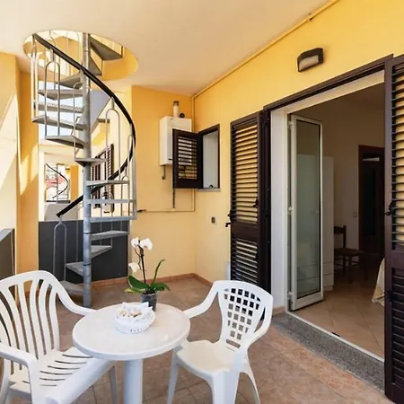 Apart-hotel Ionian 3*