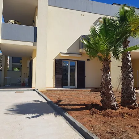 Ionian 3*